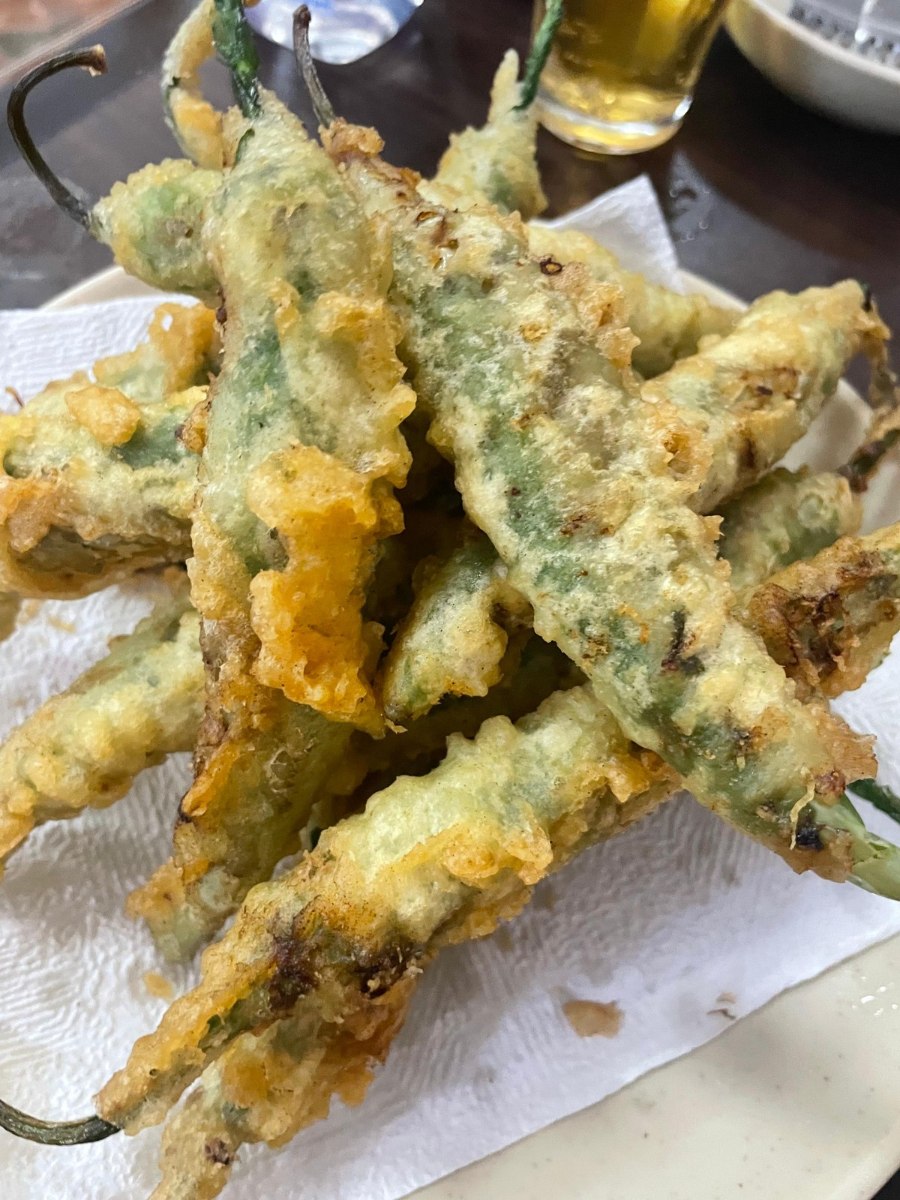 A plate of battered green peppers at Hanchu, photographed for a January 2025 dining account.
