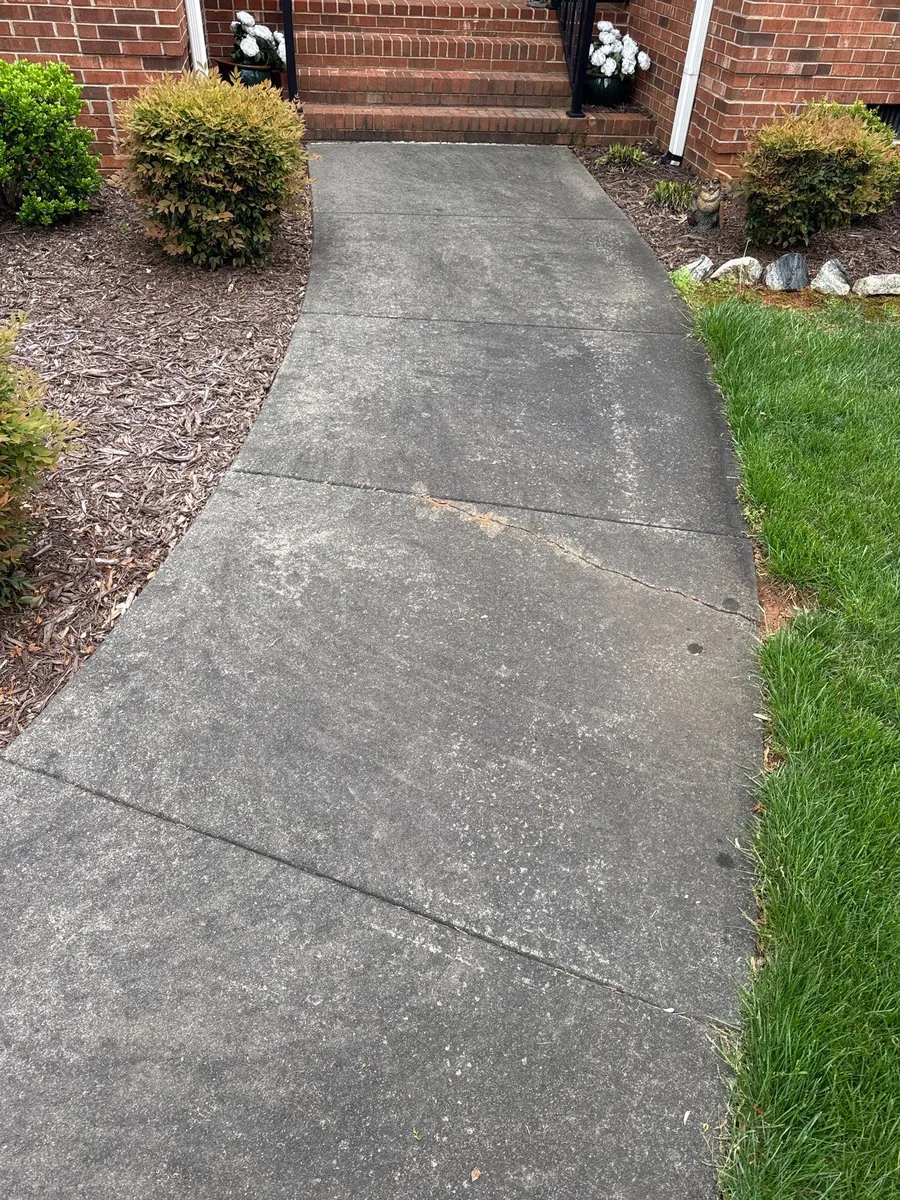 Driveway and Sidewalk - Advance, NC