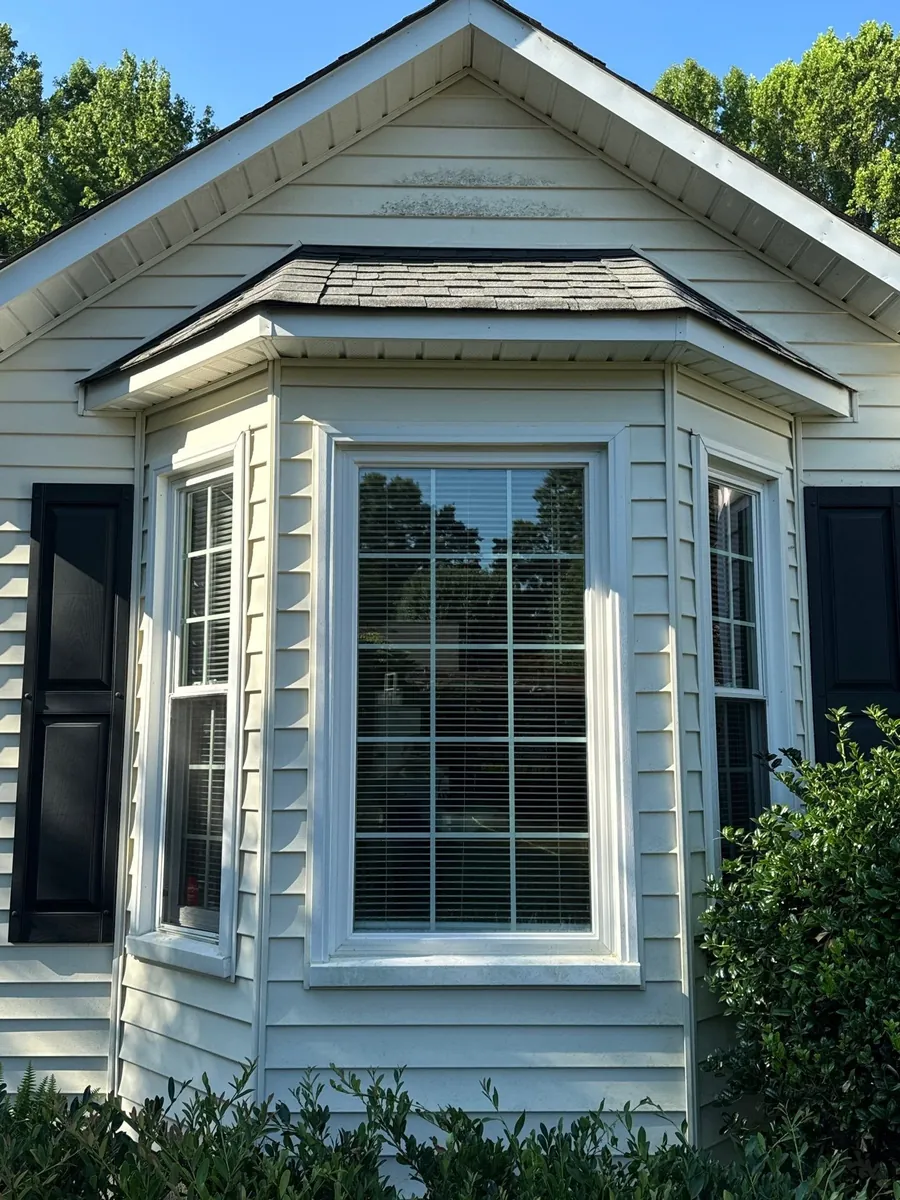 5 Star Vinyl Siding Cleaning in Winston-Salem NC 27106