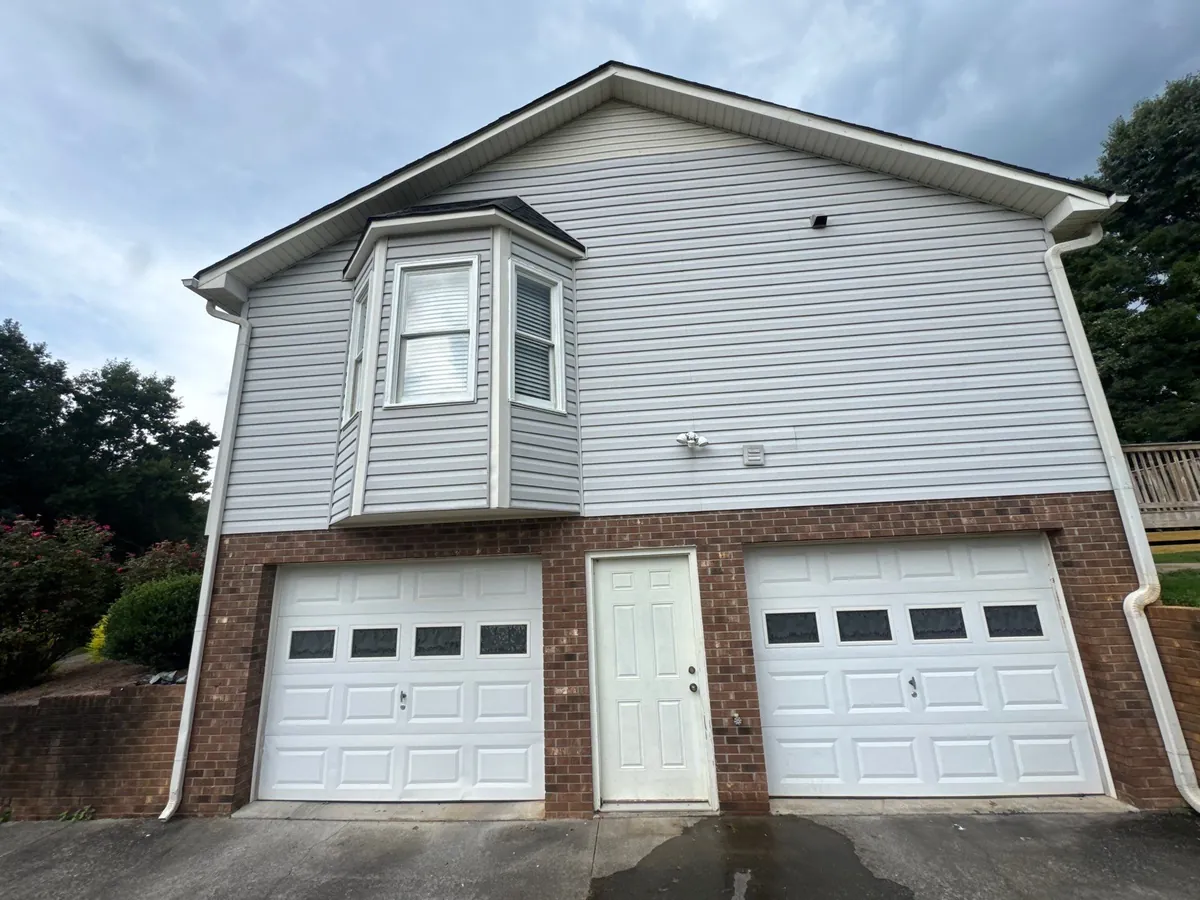 Fox Chase Court Area - Lexington, NC