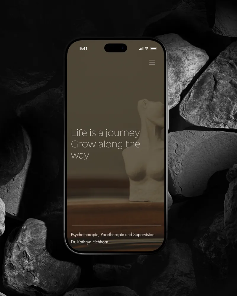 Website von Dr. Kathryn Eichhorn auf einem iPhone