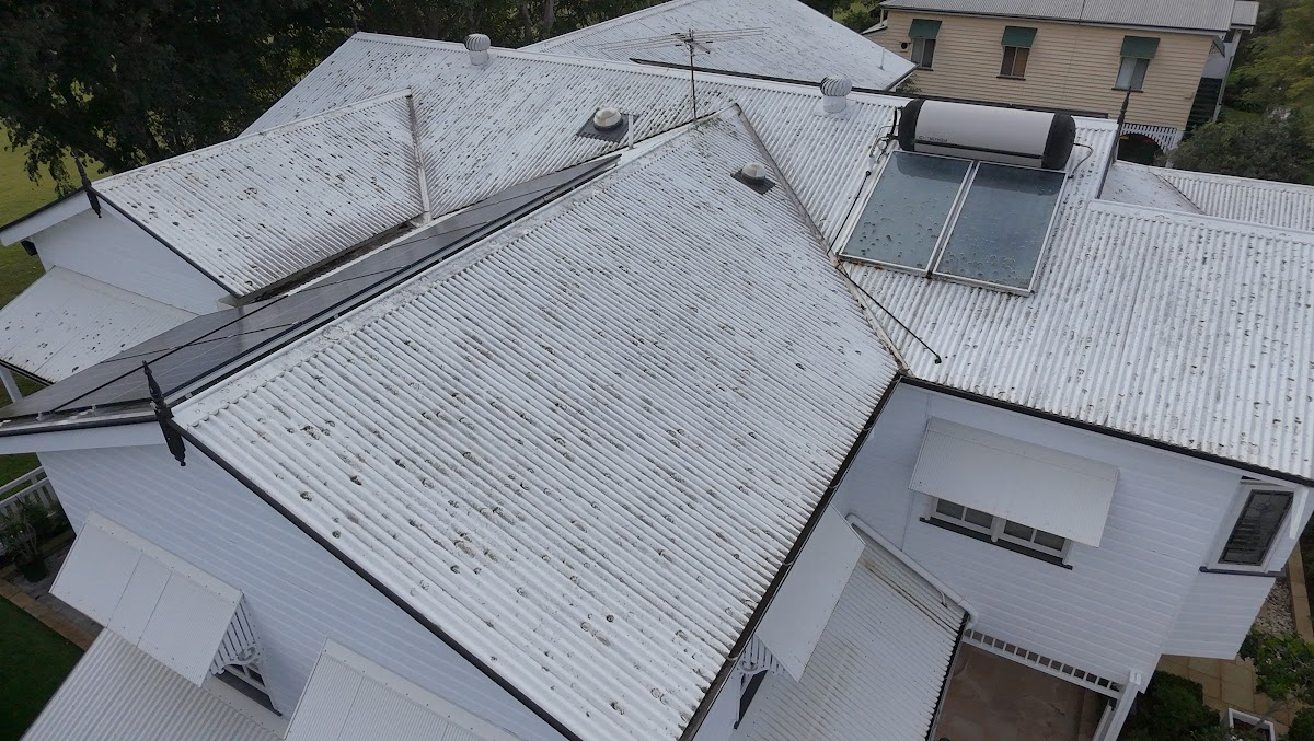 Aerial view of a Brisbane property after a full exterior clean