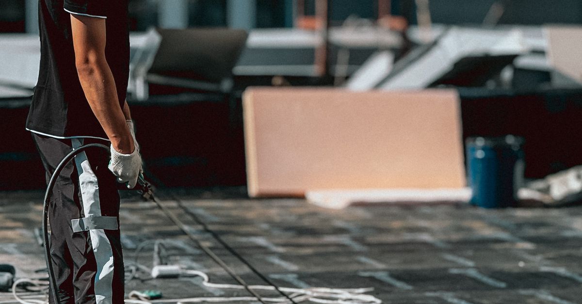 How Heat-Reflective Coatings Can Lower Cooling Costs for South Florida Homes