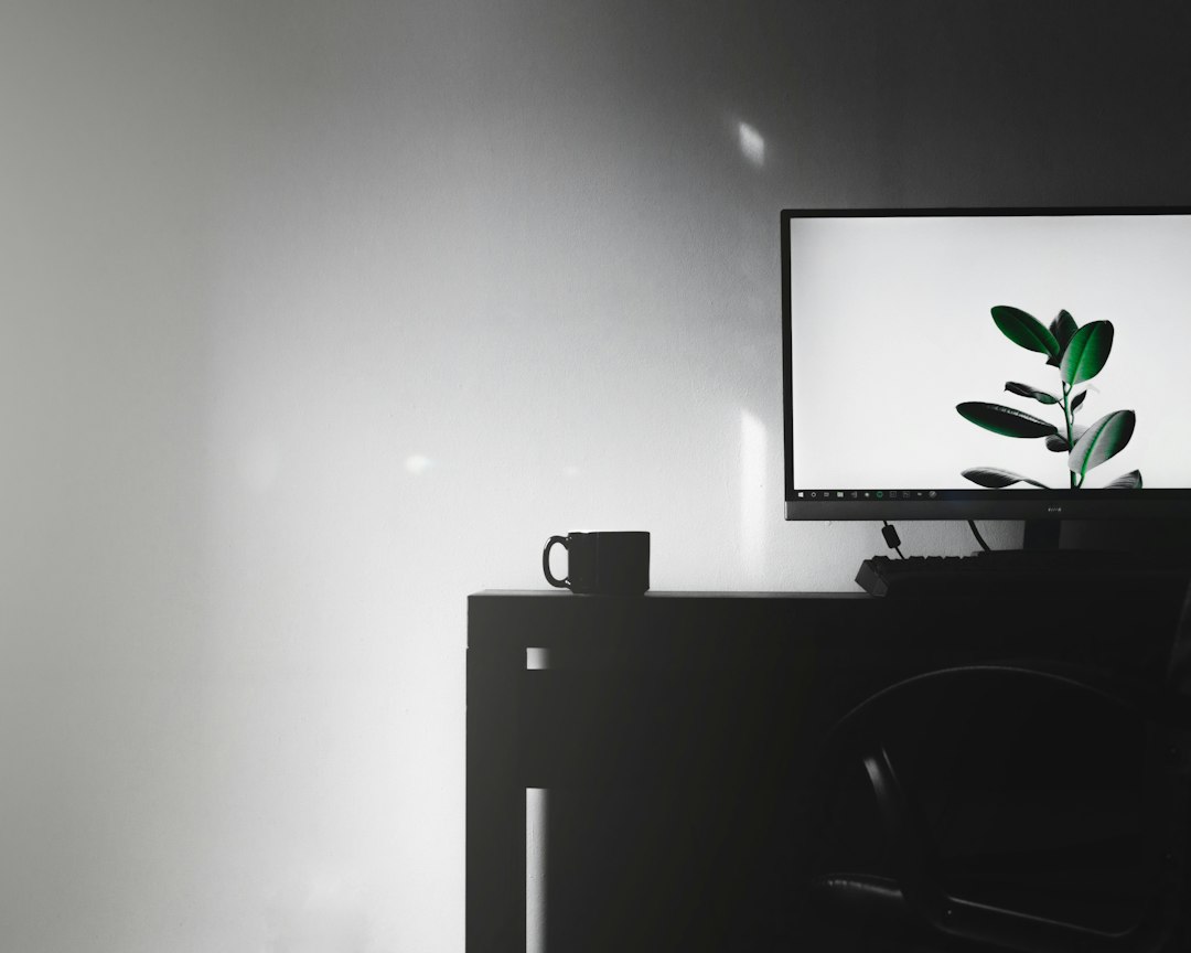 A minimal computer workspace