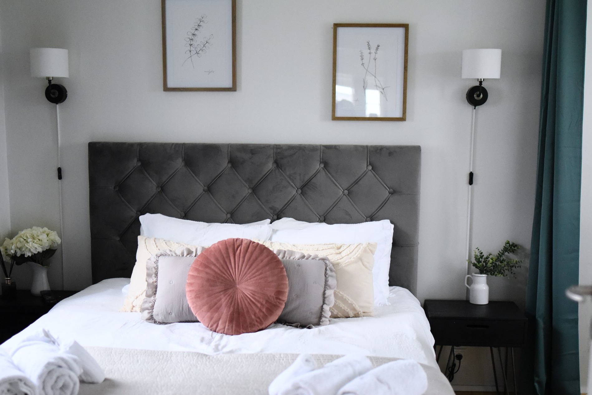 Cozy Haven Stays in South Iceland