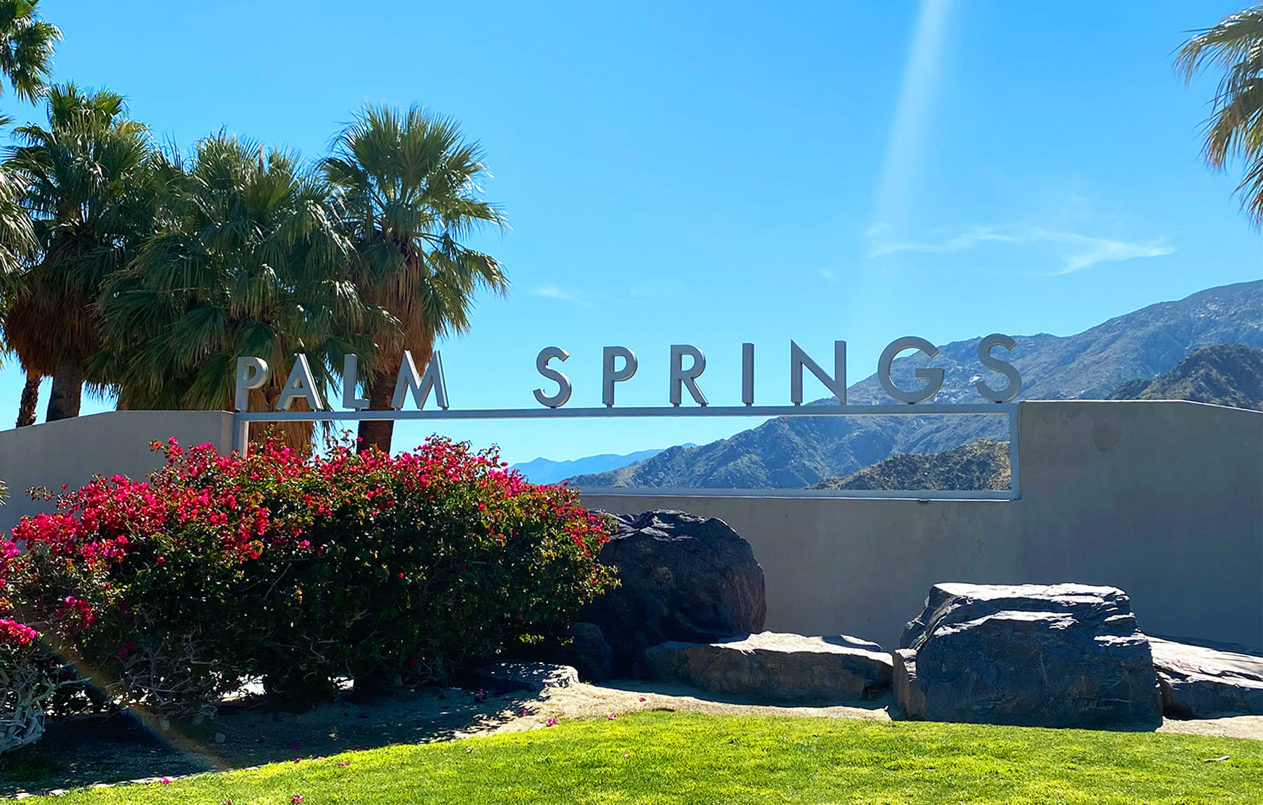 Palm Springs, California with the San Jacinto Mountains