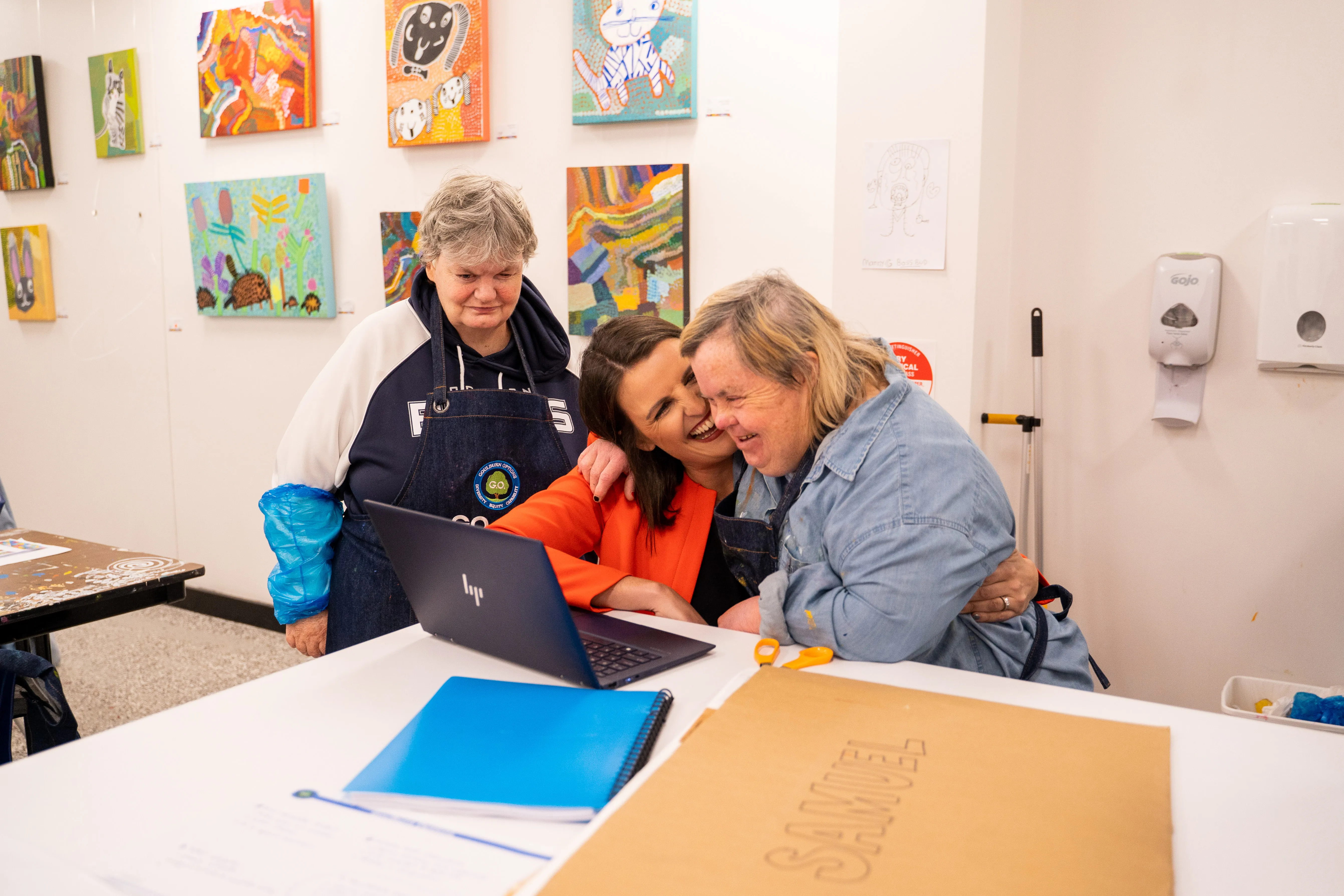 Annabelle Cleeland with community members