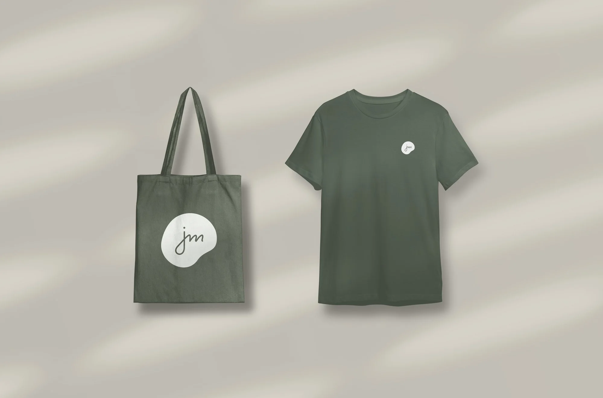 Julie Mathers tote and tee