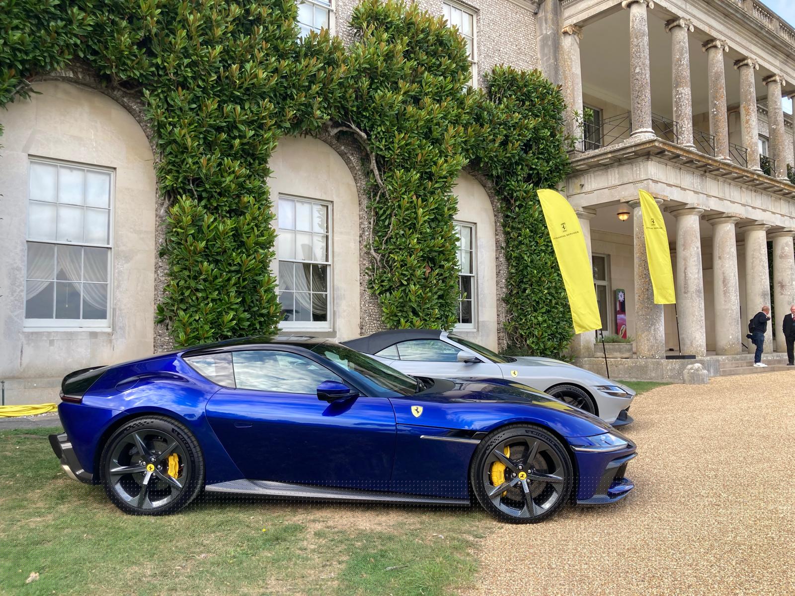 Ferrari Esperienza Tour