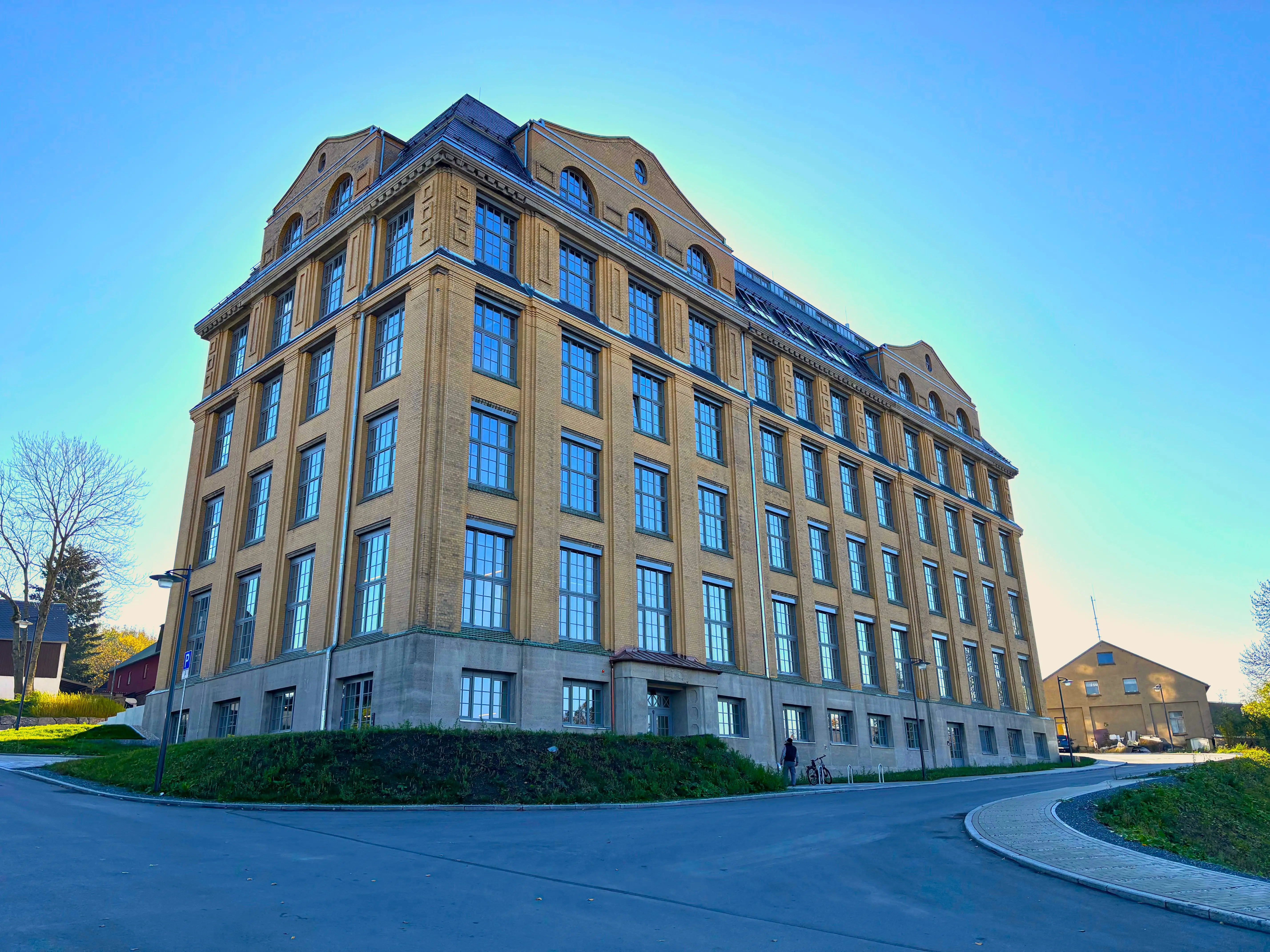 buntspeicher-zwoenitz-innovationszentrum-netzwerk-erzgebirge-1