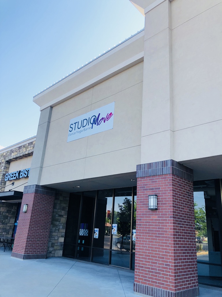 Studio Move dance, yoga and barre studio storefront on N Glenwood St in Boise