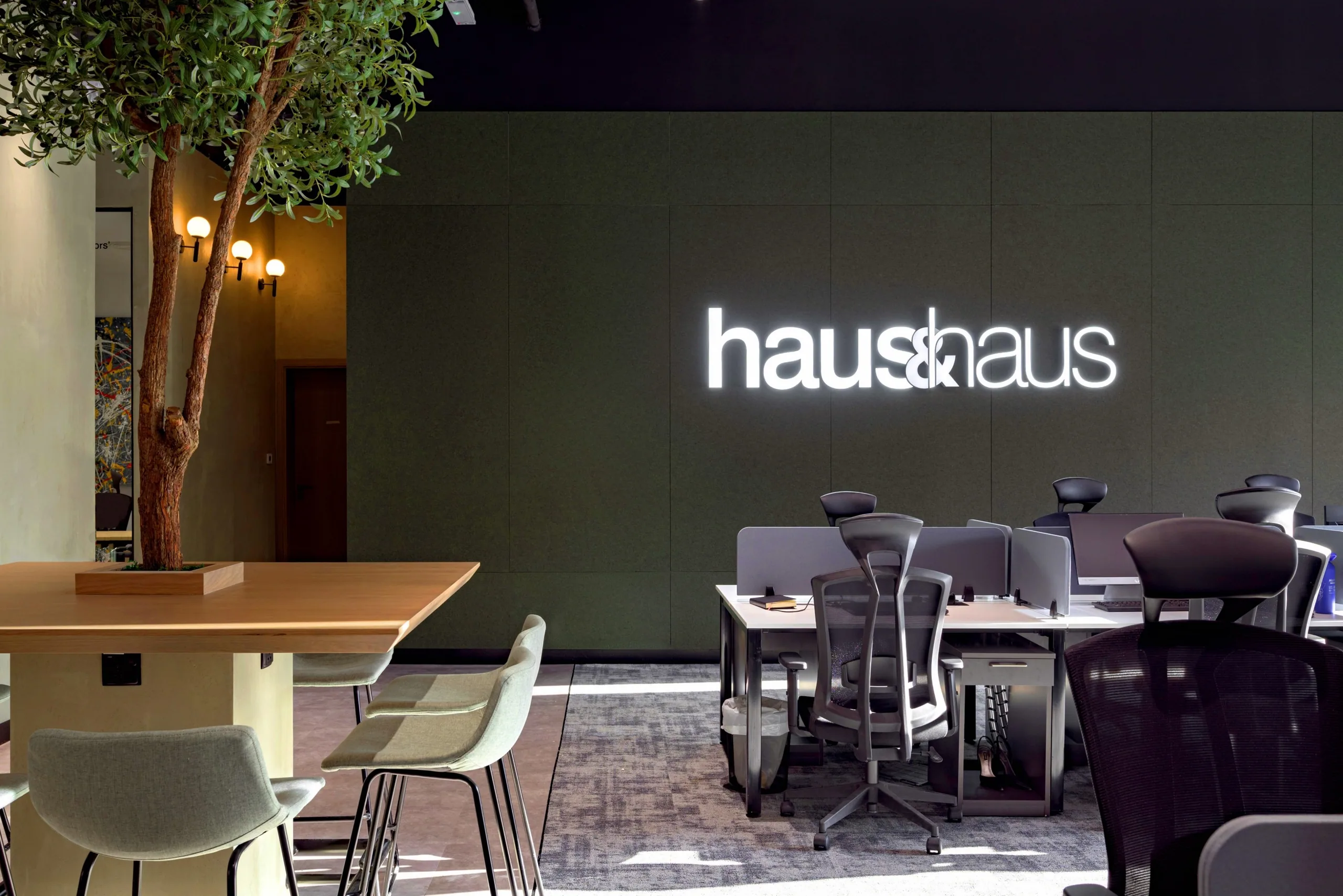 Haus & Haus