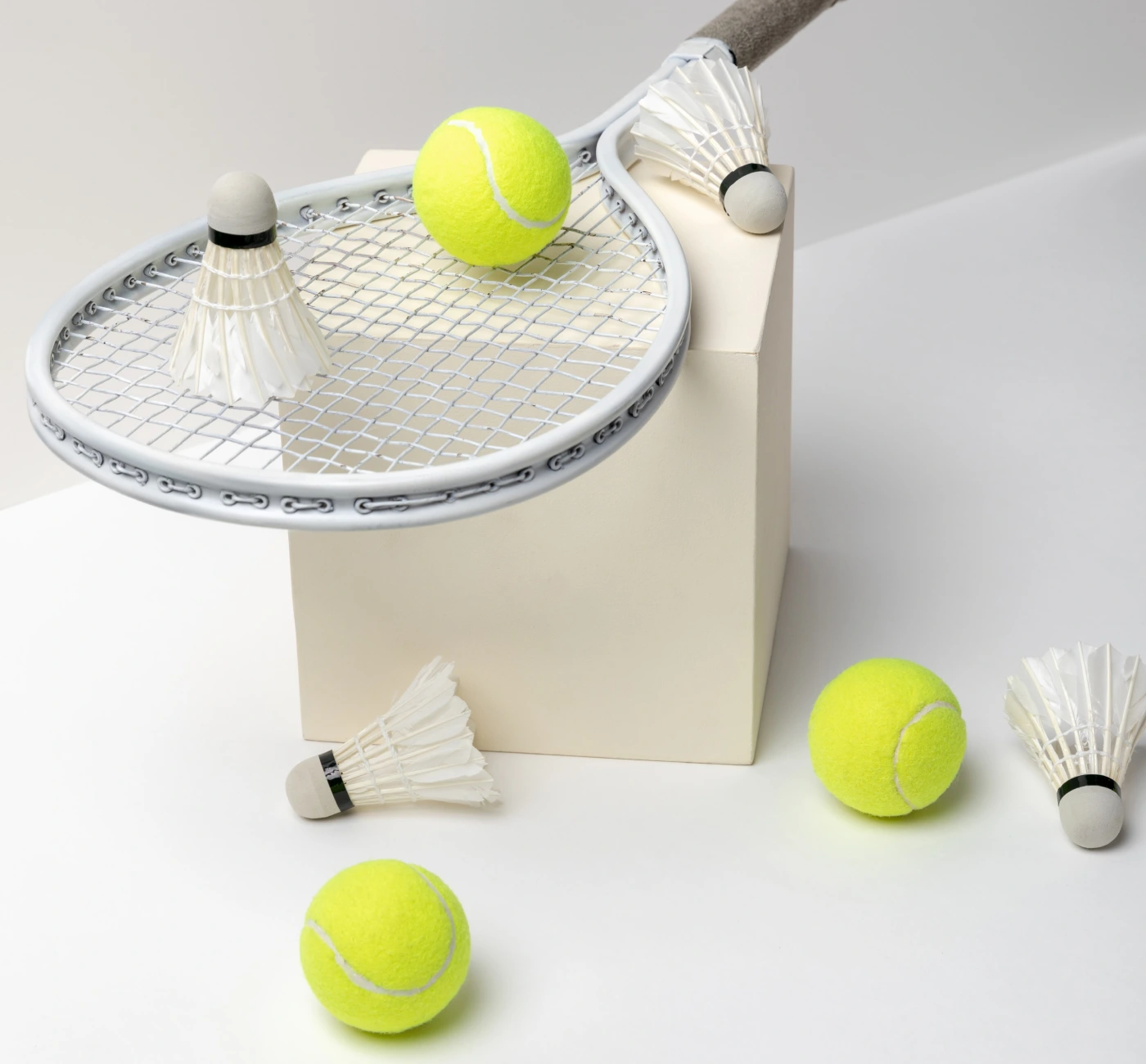 Badminton