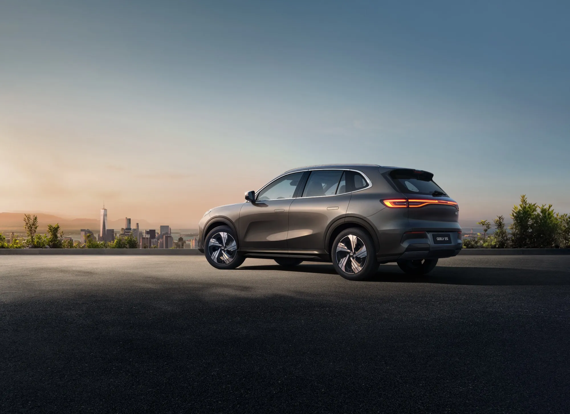 Geely E5 PRO – Heckansicht