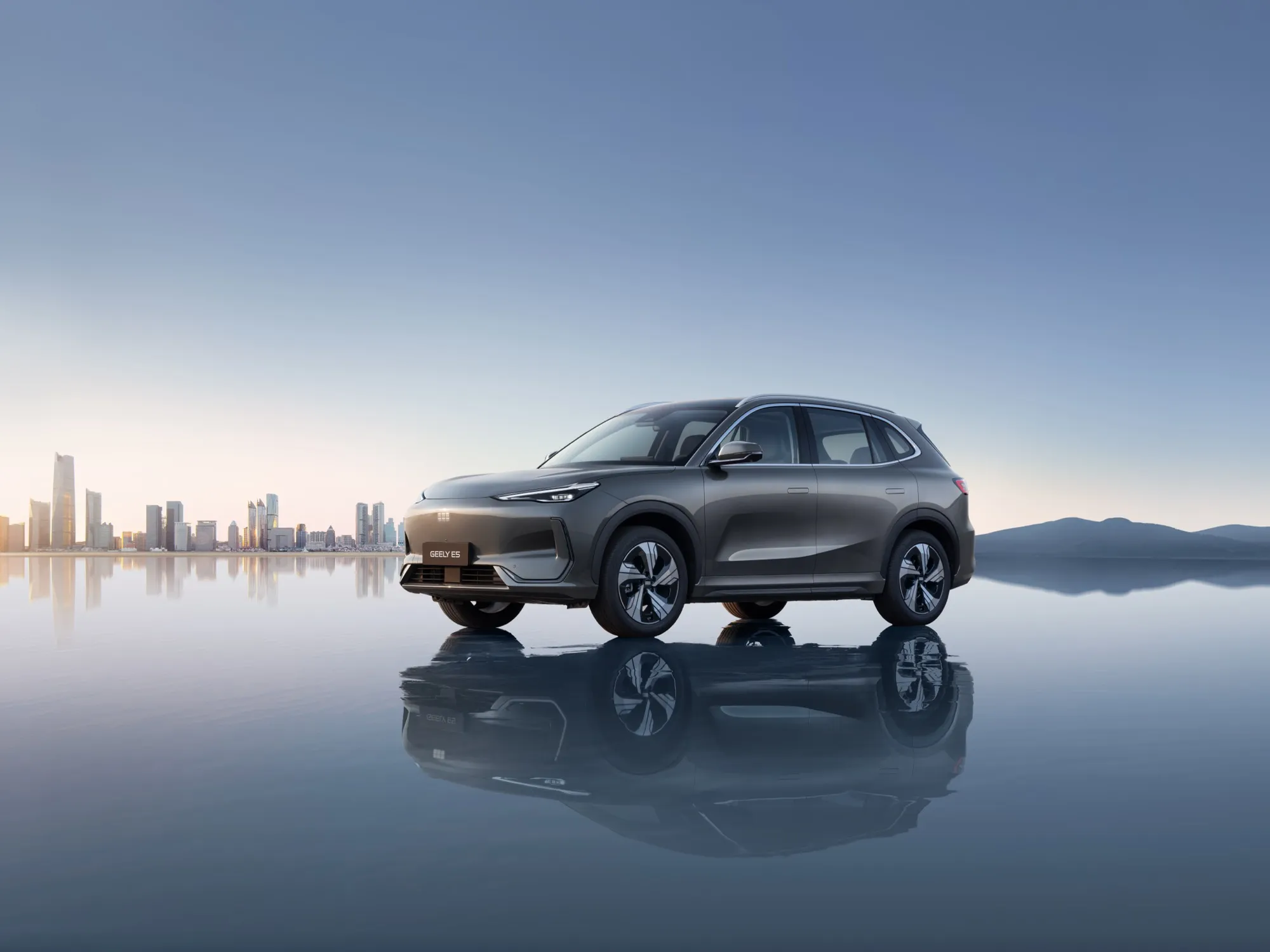 Geely E5