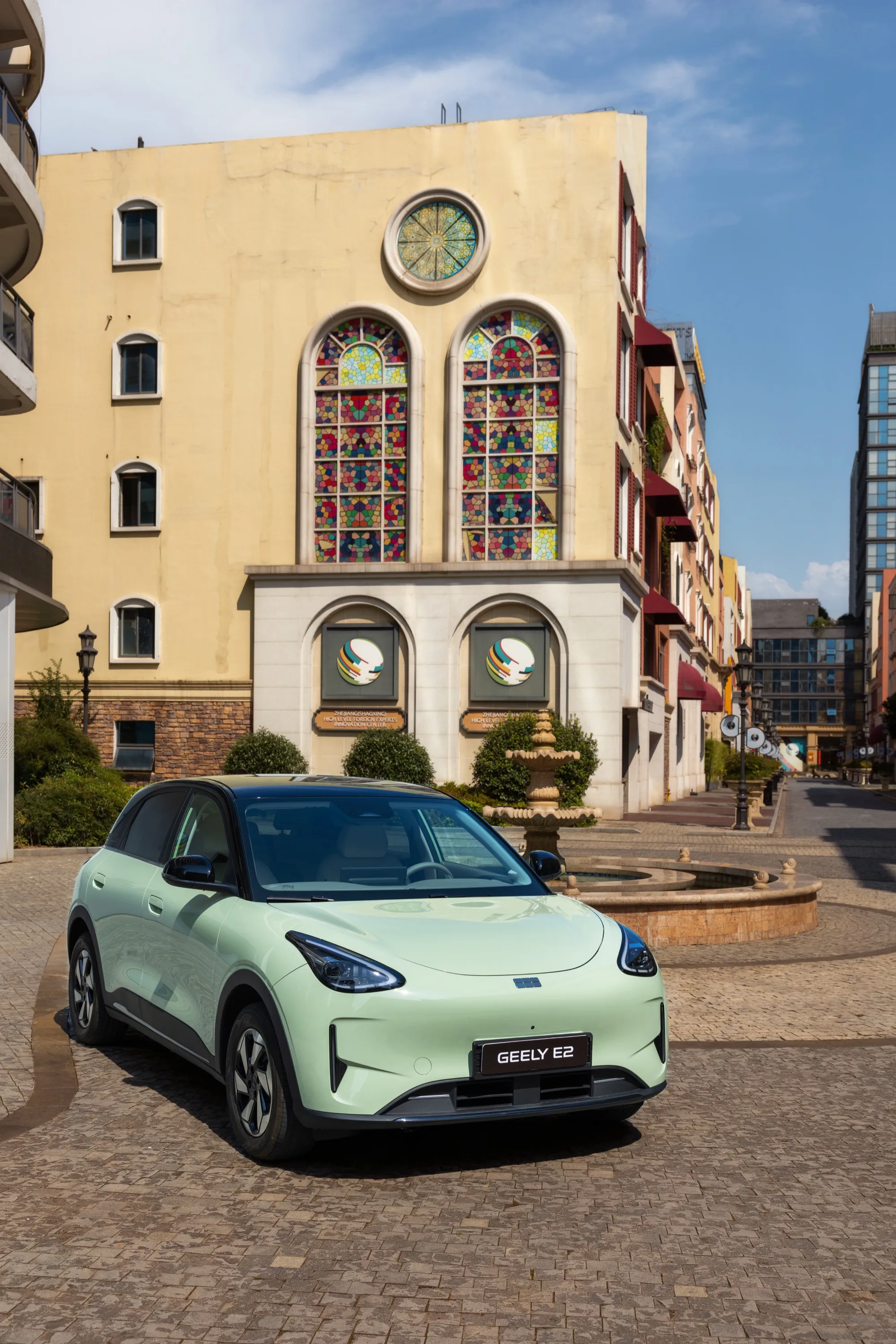 Geely E2 in der Stadt – Probefahrt in Chemnitz