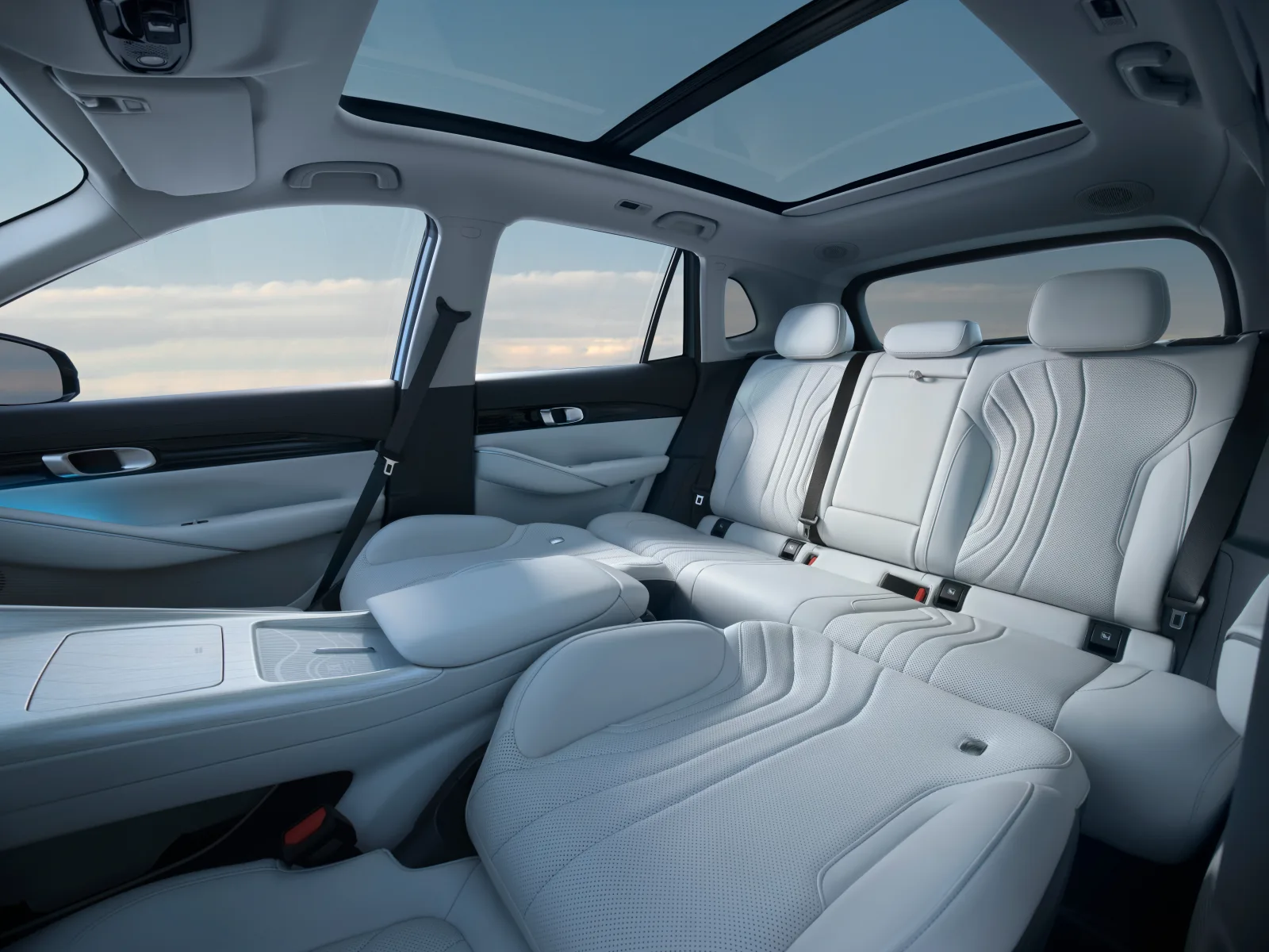 Geely E5 Komfort – Frontsitze