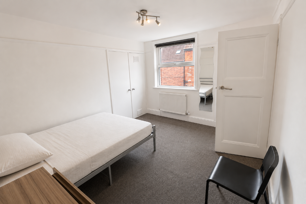 Wilmslow Road – photo 3