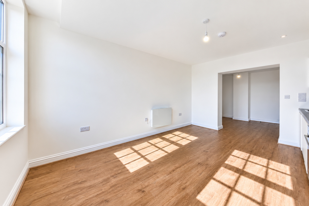 Feltham Court – photo 12