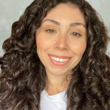 AP Flore AUPE Headshot