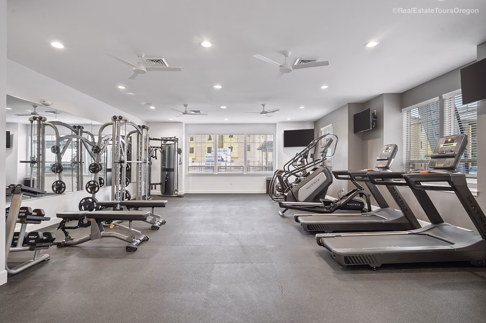 Fitness center at Reserve at Hunters Ridge in Eugene, Oregon