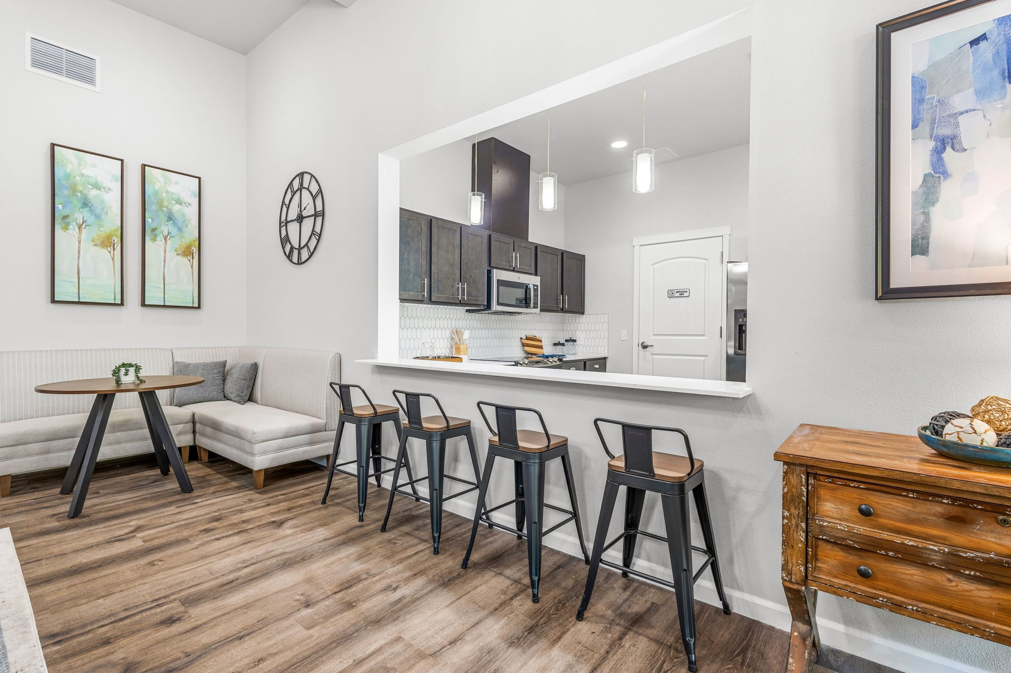 Kitchen 1