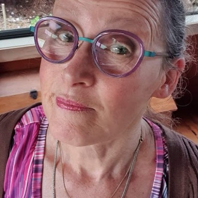 Daphne Wells
