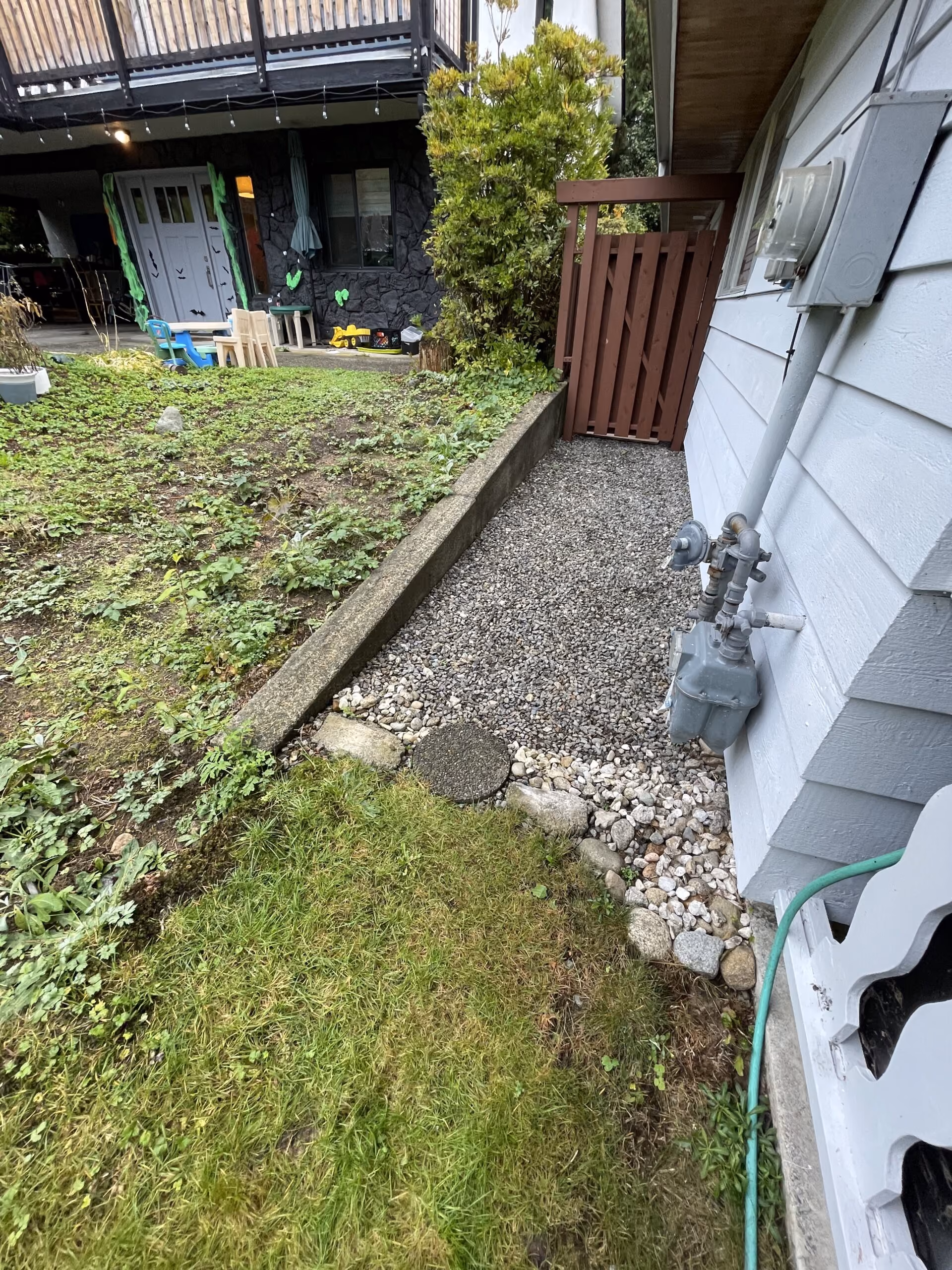 Sideyard Fence Installation In Coquitlam