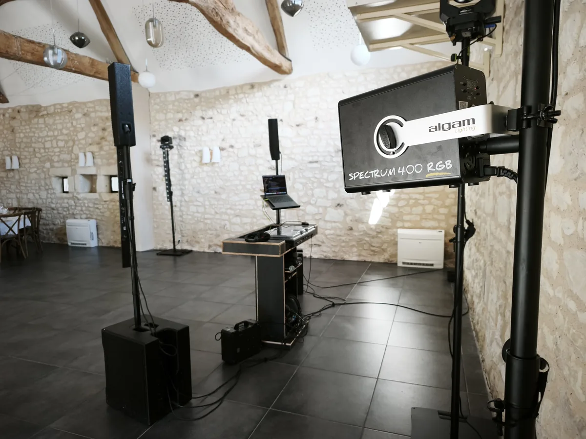 Sonorisation professionnelle installée par DJ Gus