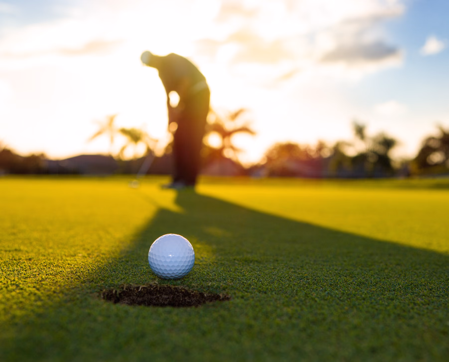 Golf Putting Image