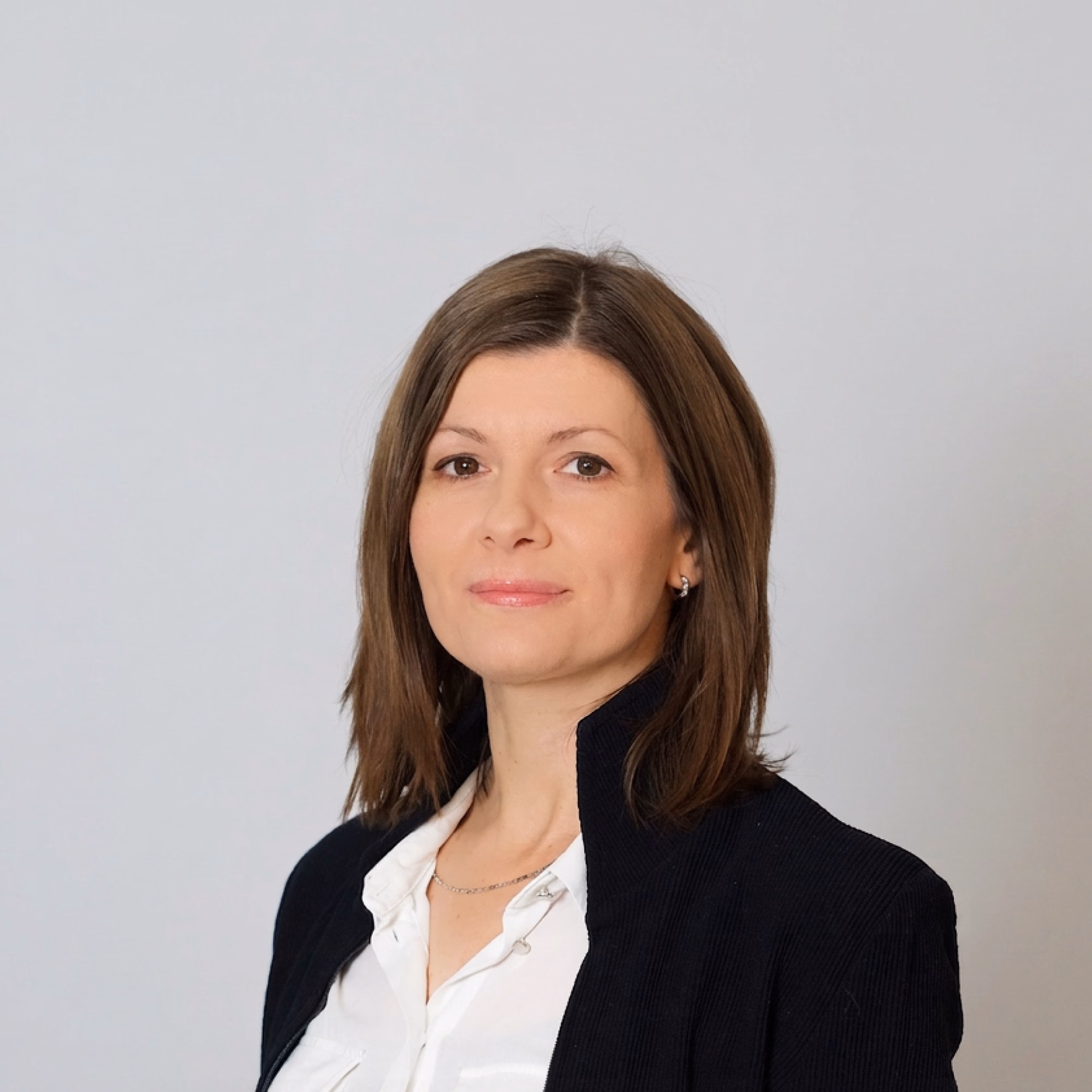 Head shot of Edit Varkondi