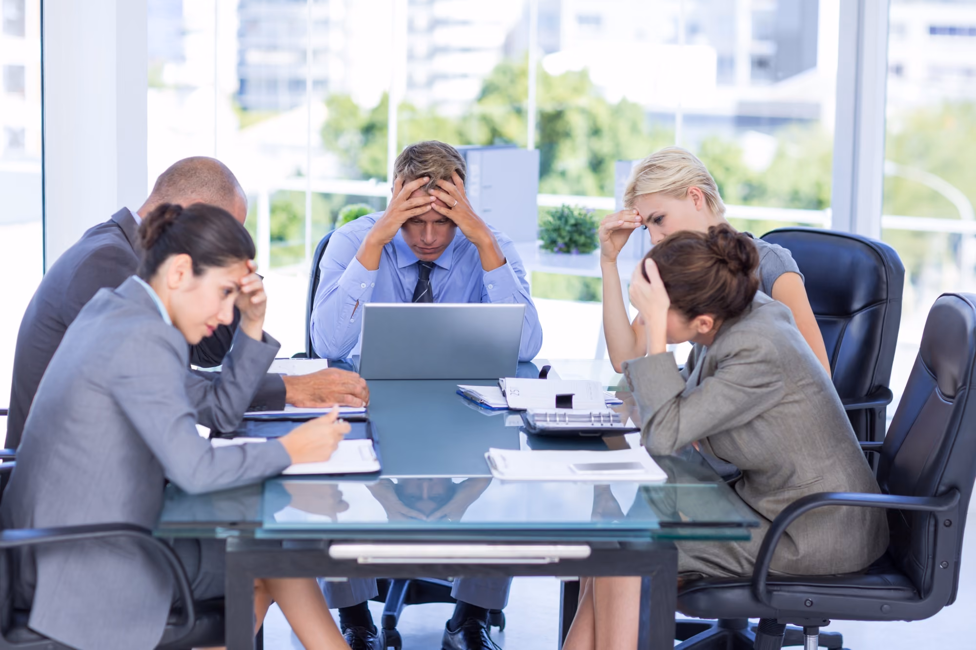 What Are the Common Early Warning Signs of Employee Burnout?
