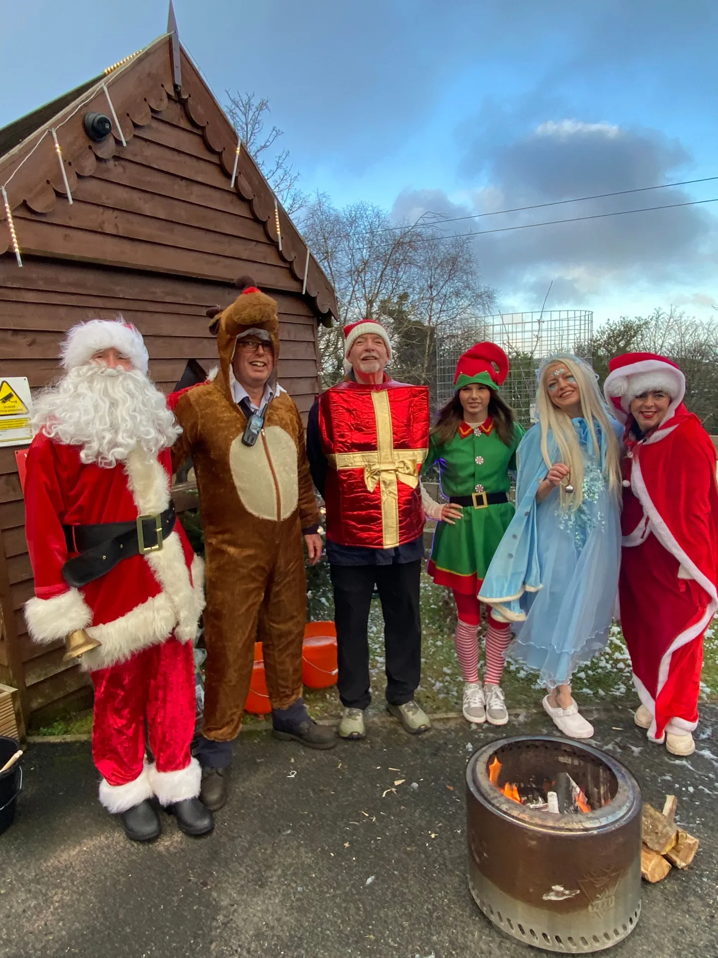 Community Christmas event at Zen at the Glen
