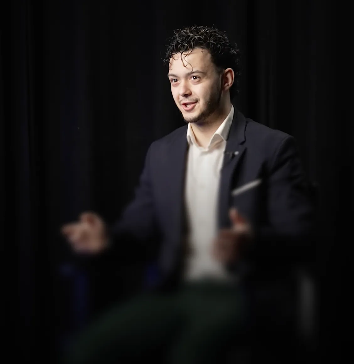 Video-Testimonial eines Teaching Socials Kunden