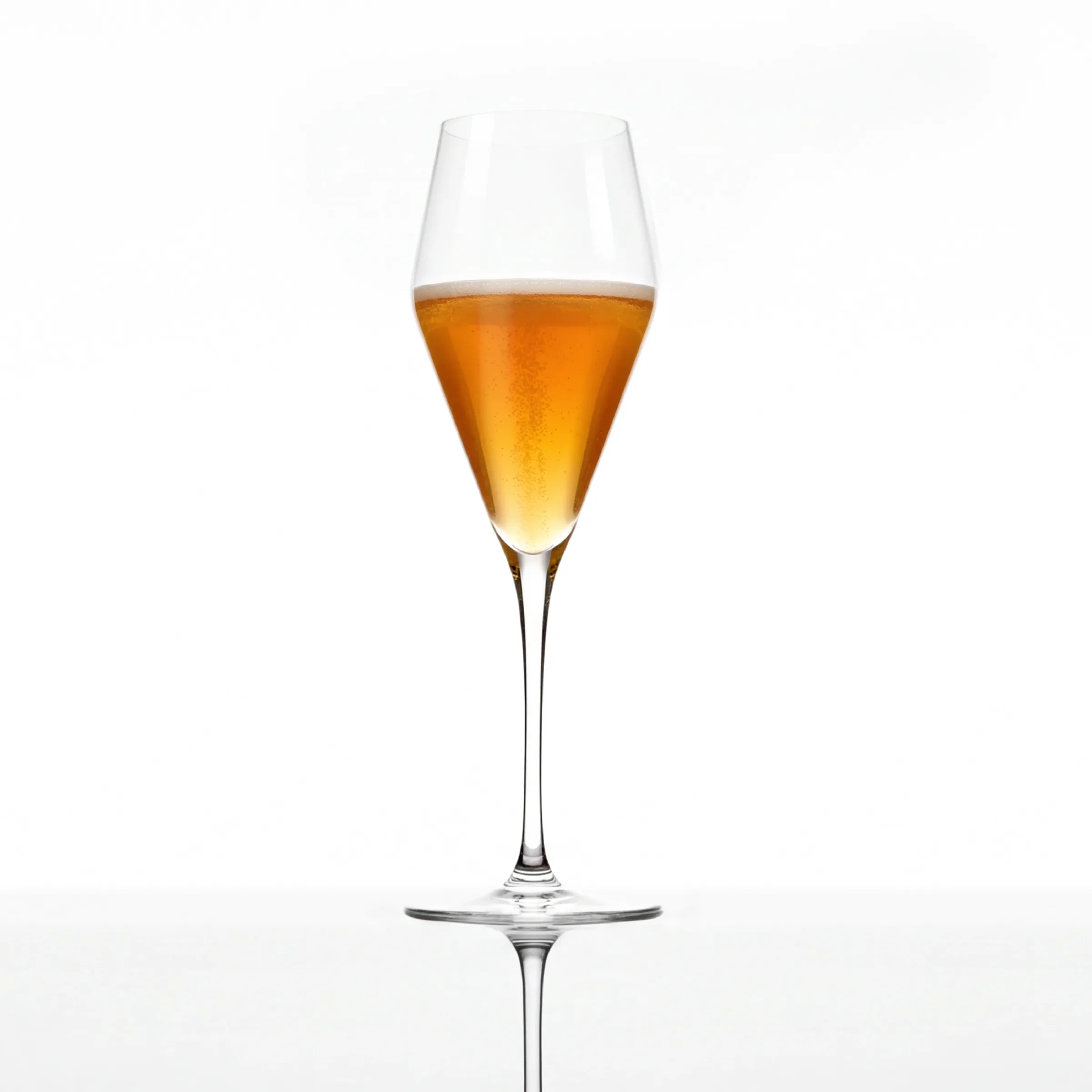 Glas gevuld met NOORD
