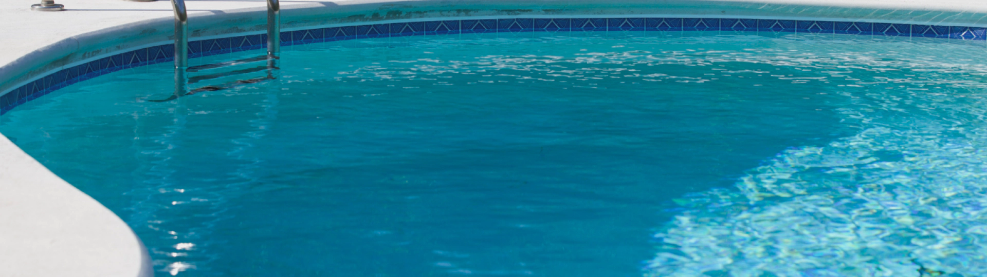Clean swimming pool in Atlanta, GA
