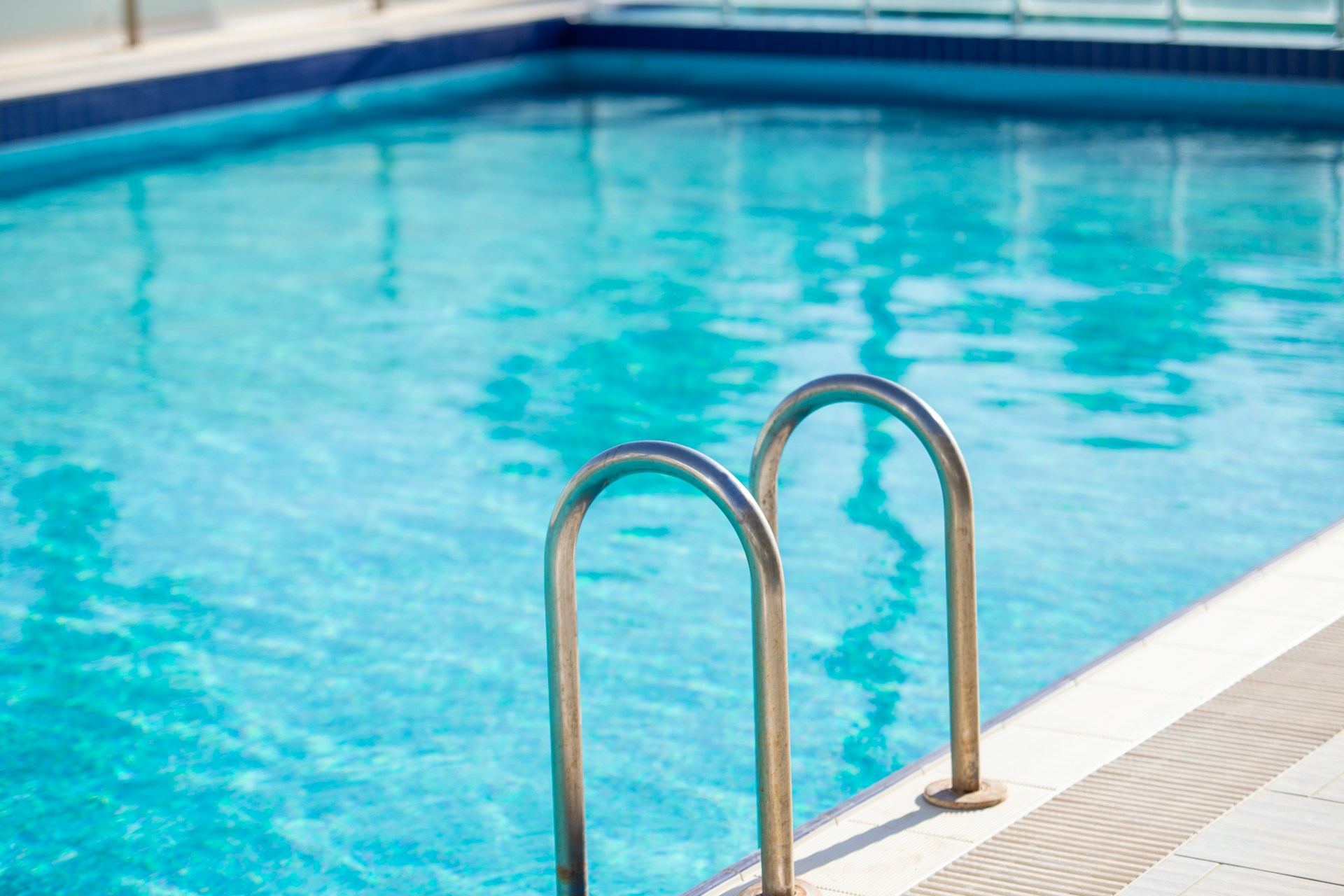 How Do You Resurface a Pool? Steps, Materials, and Safety