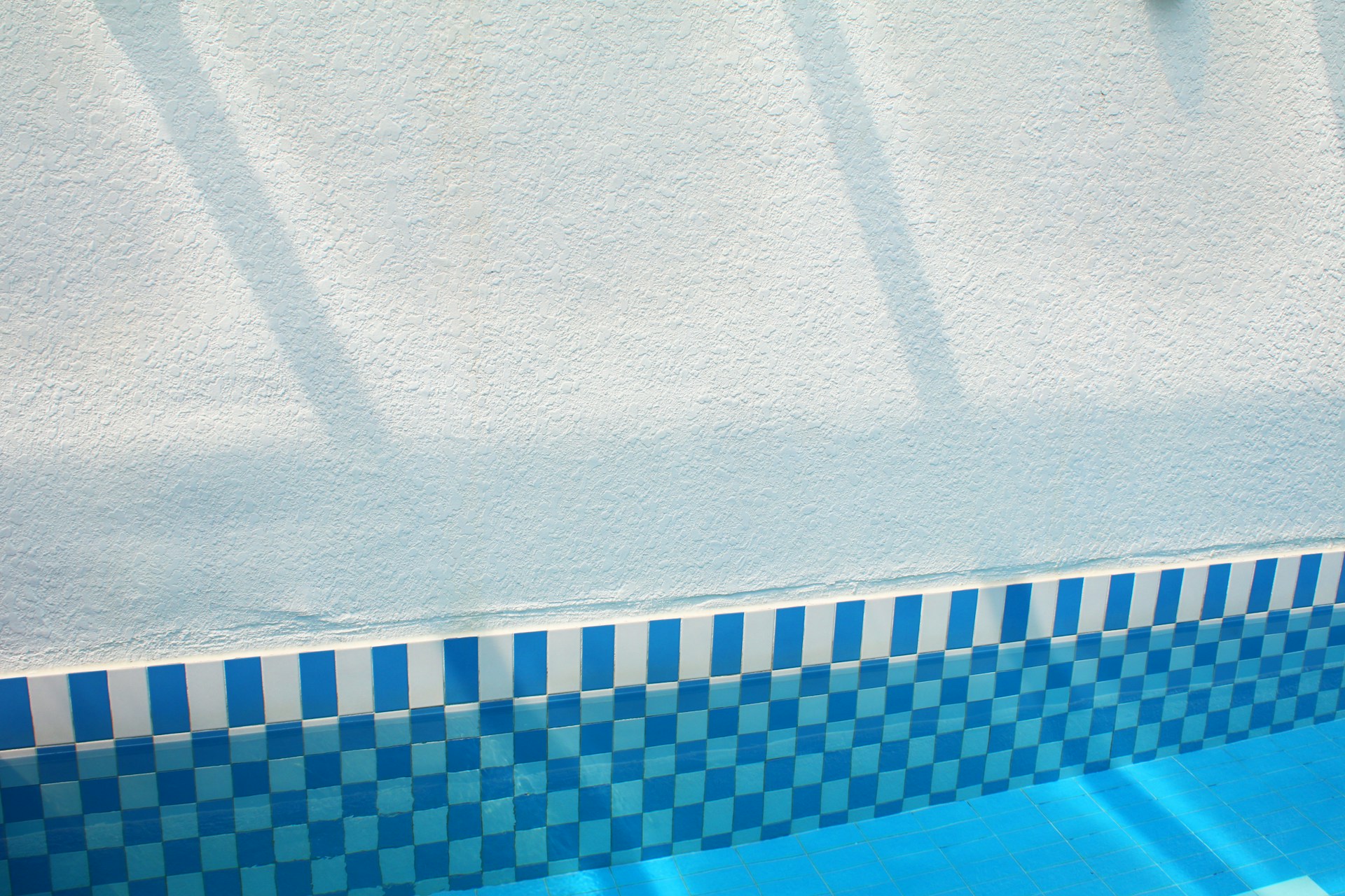 Structural Pool Repair in Marietta, GA: Stop Cracks Before They Spread