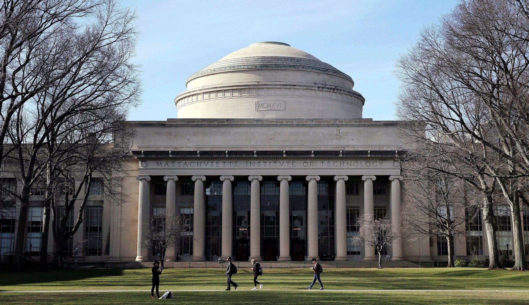 Harvard and M.I.T. Sue to Stop Trump Student Visa Rules for Foreign  Students - The New York Times