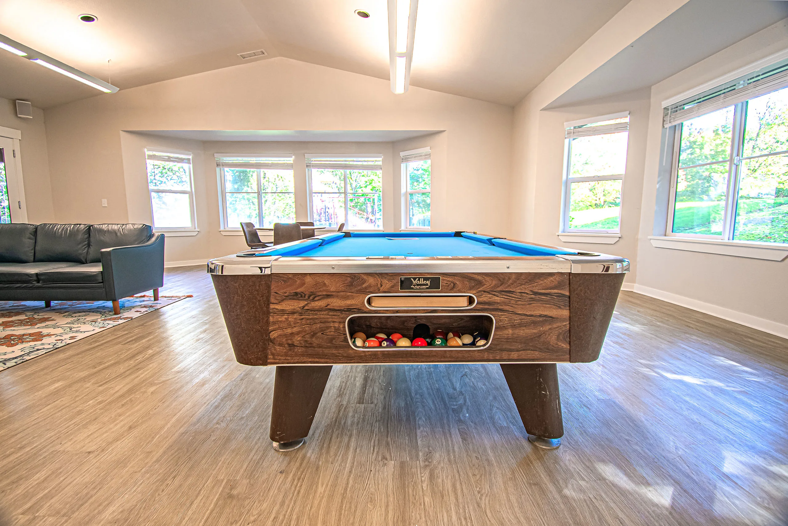 Pool table