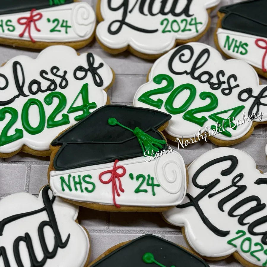 Graduation cookies: Class of 2024 caps and diplomas