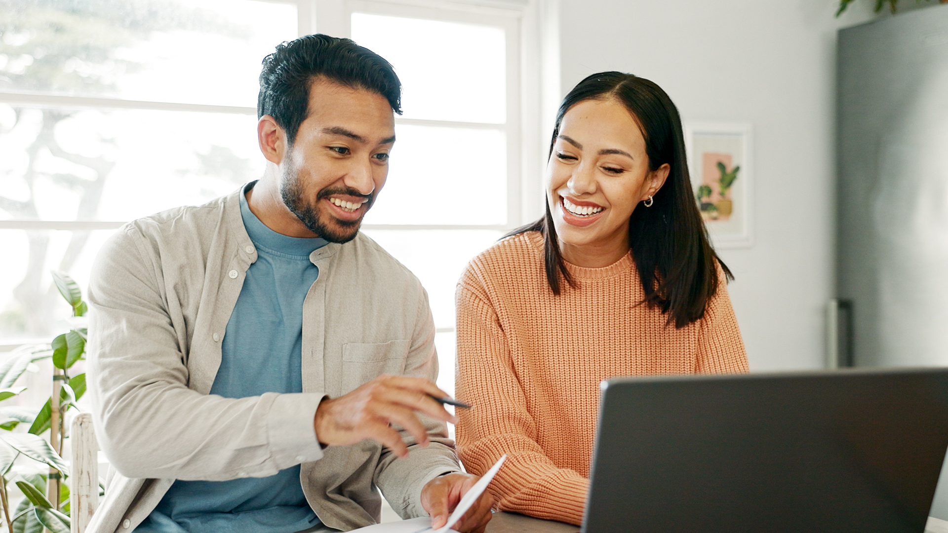 Is Healthcare Sharing a Legitimate, More Affordable Alternative to ACA and Traditional Health Insurance?
