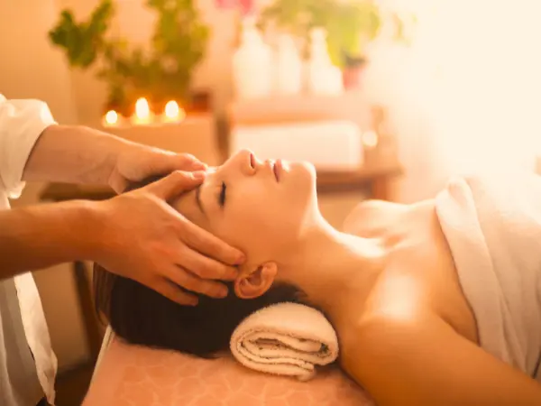 Experiencing the Bliss: Floatation Therapy, the Massage for the Mind
