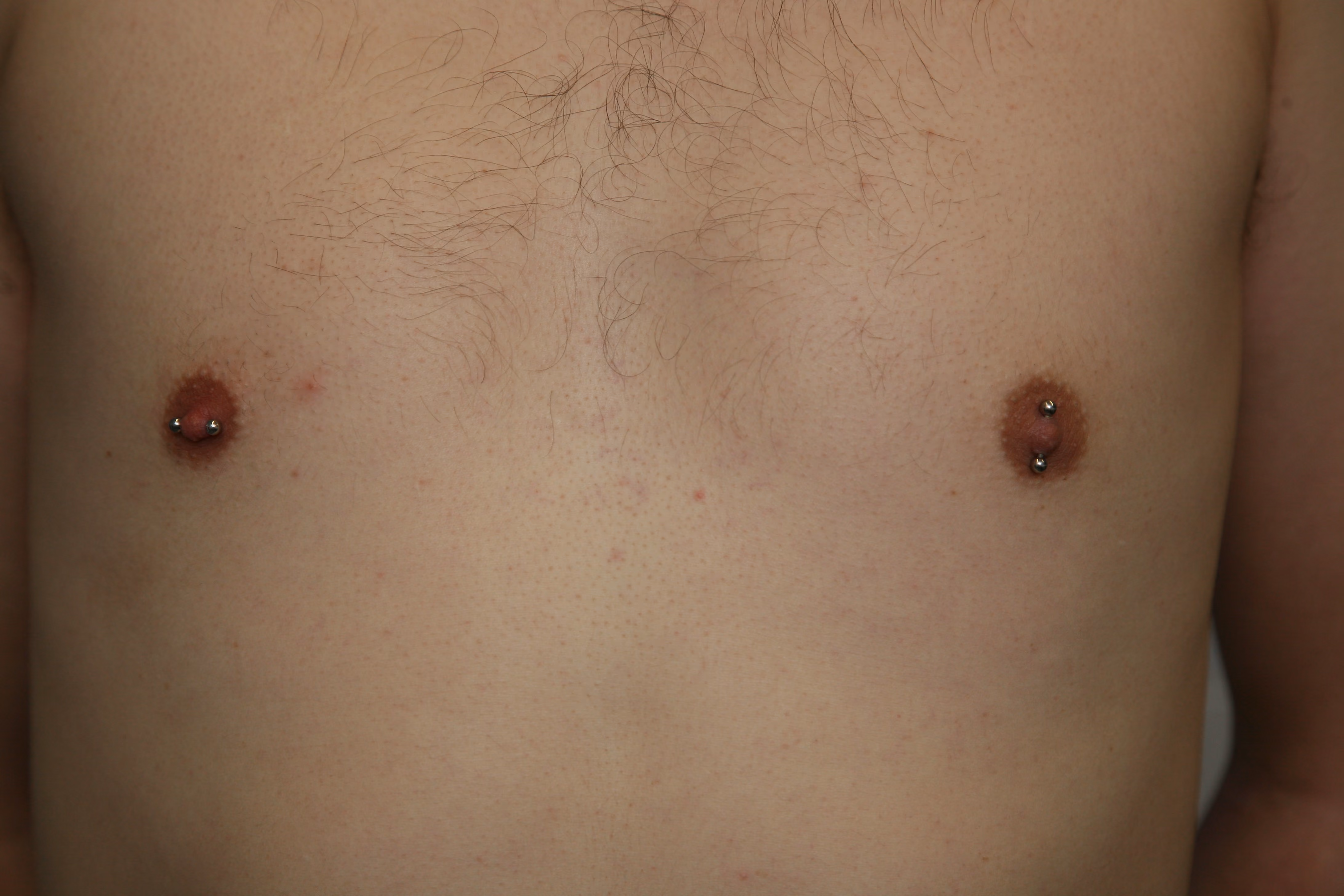 Piercing-Arbeit von Taboo Piercing Rostock