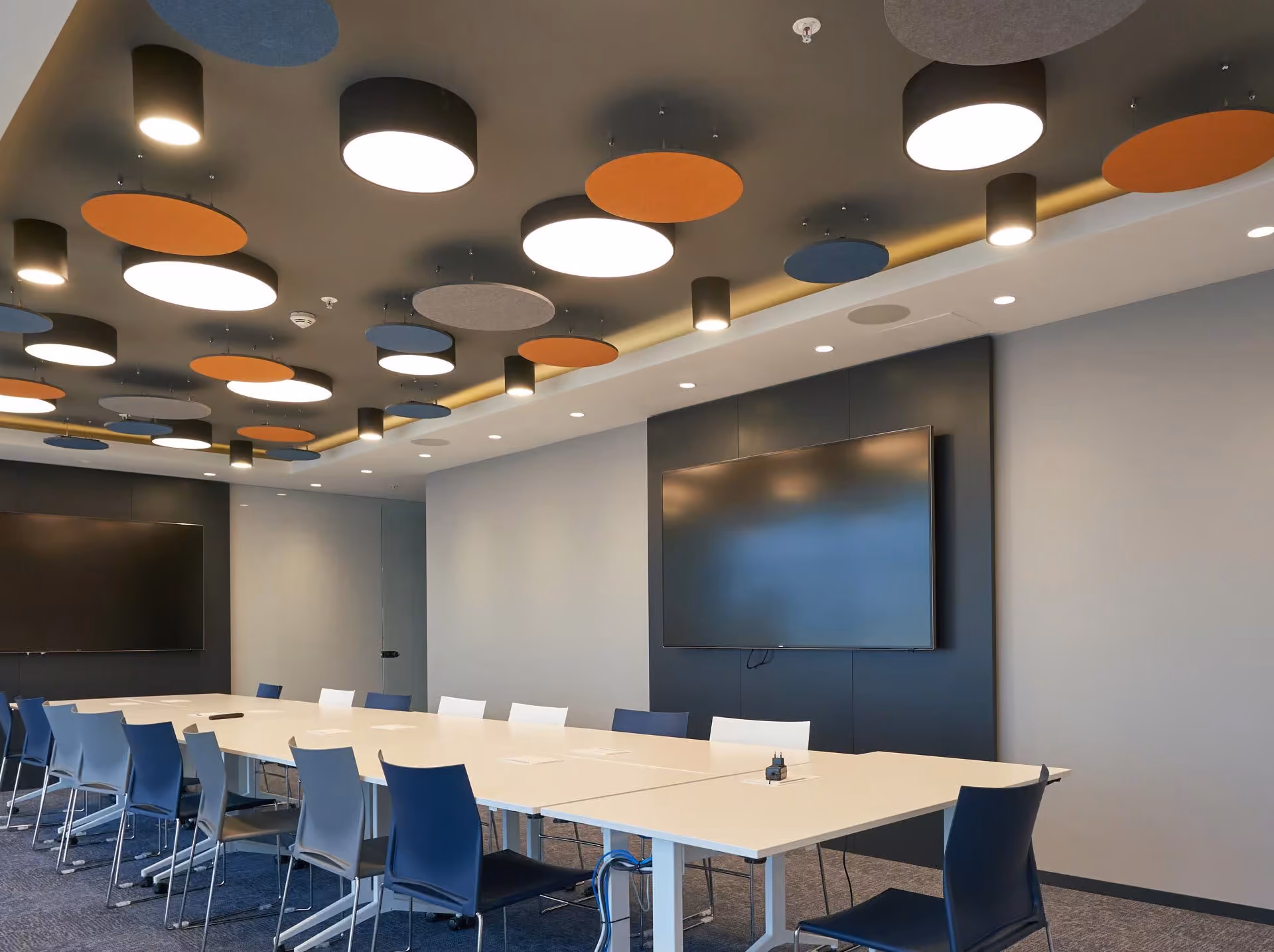 Flat Cloud acoustic ceiling raft by Feltouch