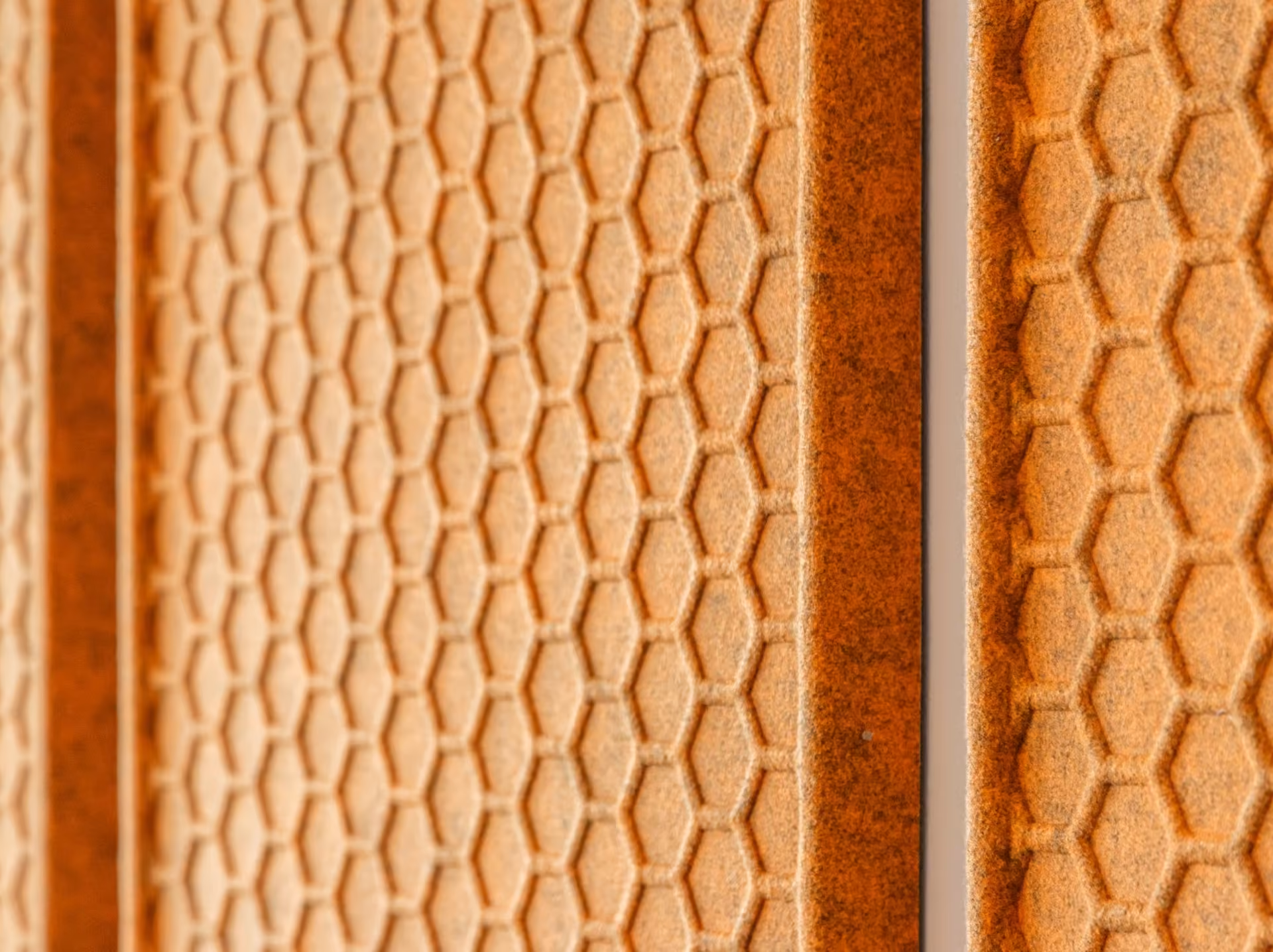 Honeycomb 3D acoustic panel by Feltouch, view 2