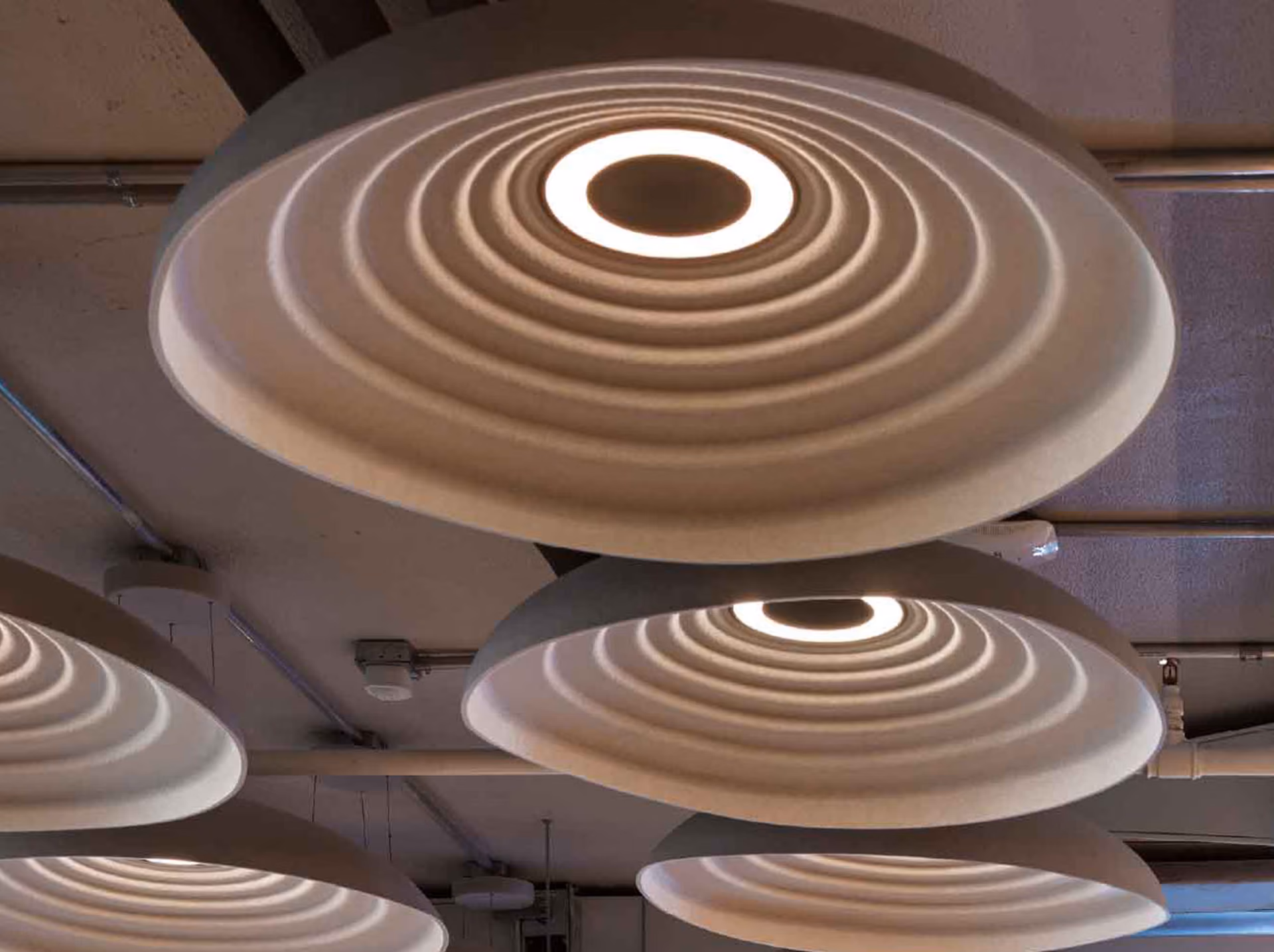 Ripple acoustic light by Feltouch, view 2
