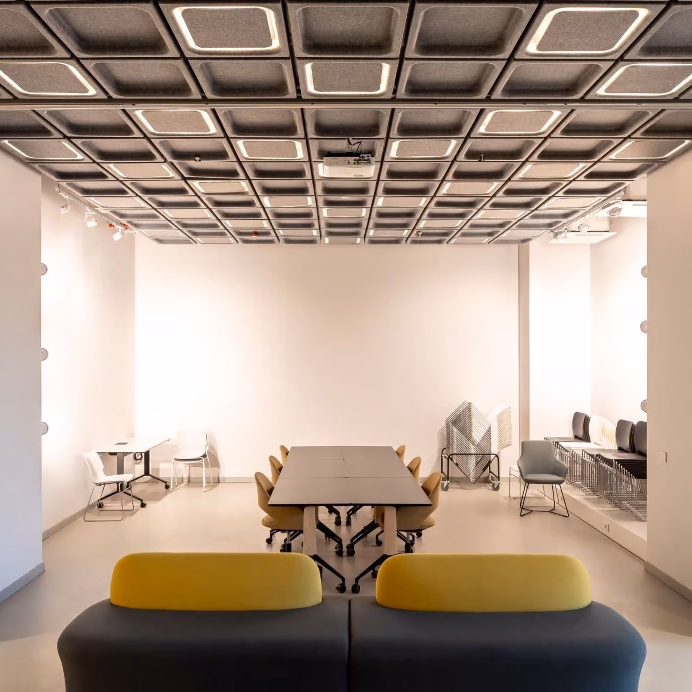 Space Lay-in acoustic light by Feltouch, view 2