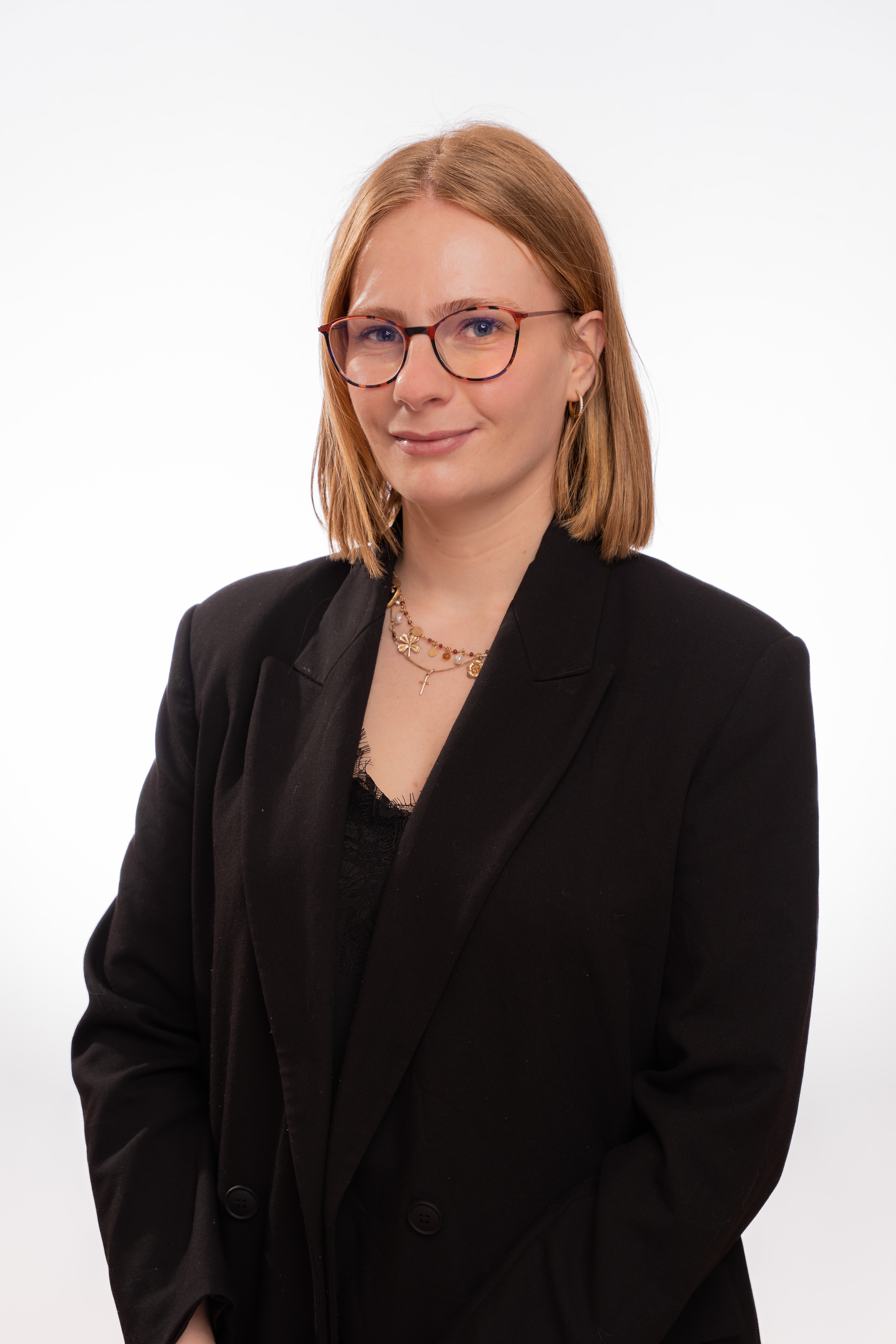 Portrait de Cécile Mahébèze, responsable des communications et du marketing de Festivalma