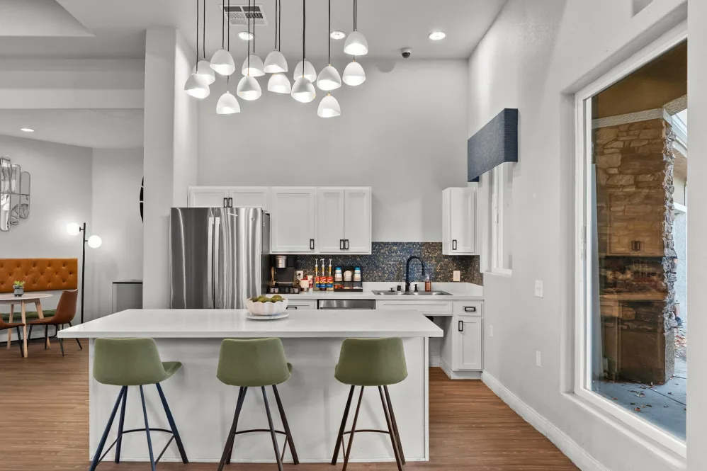Community kitchen